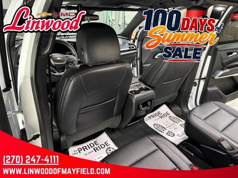 Used 2026 Chevrolet Traverse LT FWD image 22