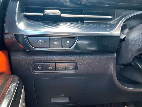 Used 2022 Kia Carnival SX Prestige FWD image 28