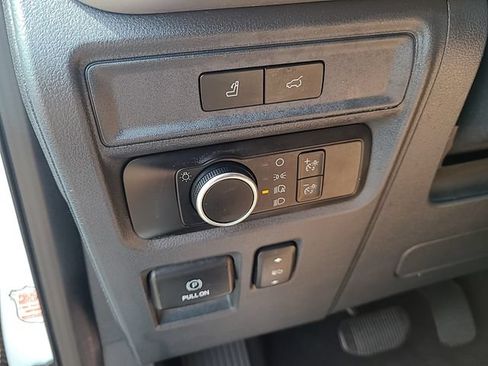 Used 2023 Ford Expedition Max XLT AWD/4WD image 11