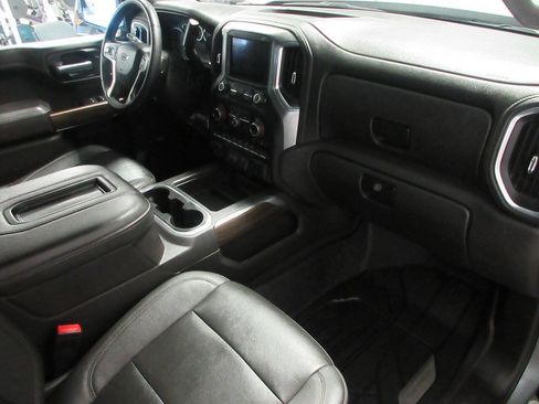 Used 2021 Chevrolet Silverado 1500 RST w/ Convenience Package II AWD/4WD image 19