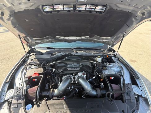 Used 2025 Ford Mustang GT Premium w/ GT Performance Package RWD image 16