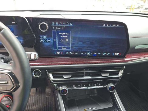 Used 2024 Chevrolet Traverse RS w/ LPO, Floor Liner Package image 9