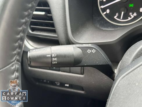 Used 2025 Nissan Rogue SV AWD/4WD image 24