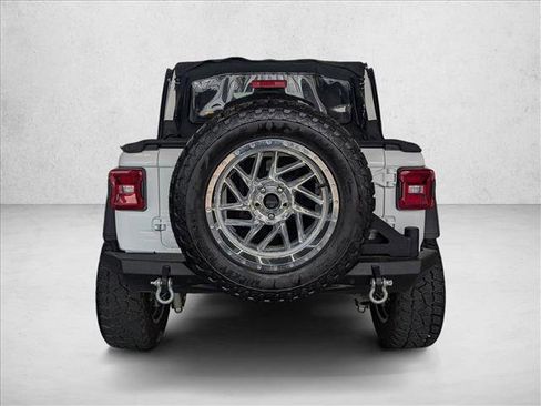 Used 2020 Jeep Wrangler Unlimited Rubicon w/ LED Lighting Group image 7