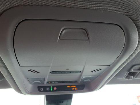 Certified 2023 GMC Terrain AT4 AWD/4WD image 35