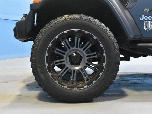 Used 2018 Jeep Wrangler Unlimited Sport S AWD/4WD image 21