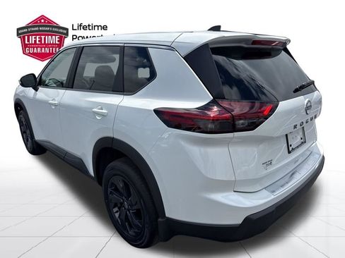 New 2026 Nissan Rogue SV FWD image 7