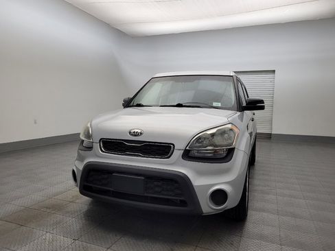 Used 2013 Kia Soul + image 15