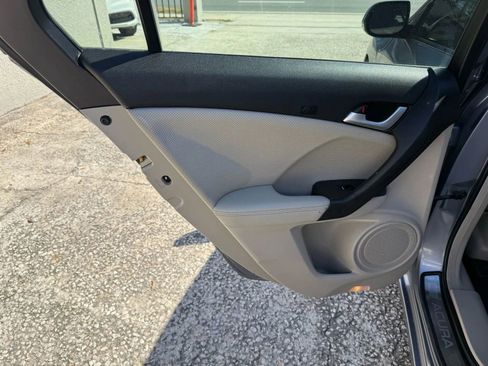 Used 2011 Acura TSX Sedan image 17