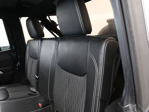 Used 2013 Jeep Wrangler Unlimited Sport AWD/4WD image 28