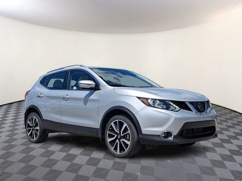 Used 2018 Nissan Rogue Sport SL w/ SL Premium Package AWD/4WD image 1