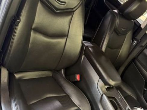 Used 2018 Cadillac XT5 Luxury w/ Driver Awareness Package image 16