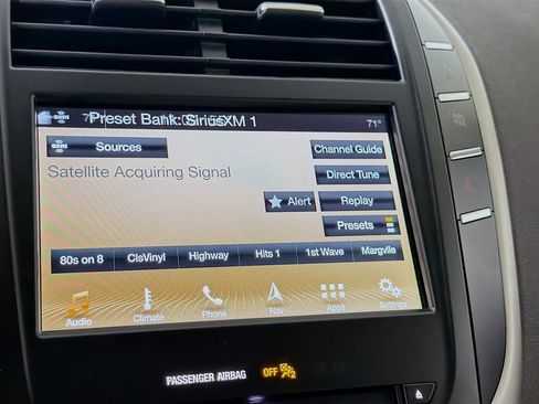 Used 2019 Lincoln MKC Select w/ Select Plus Package image 16