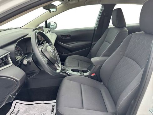 Used 2024 Toyota Corolla LE image 9