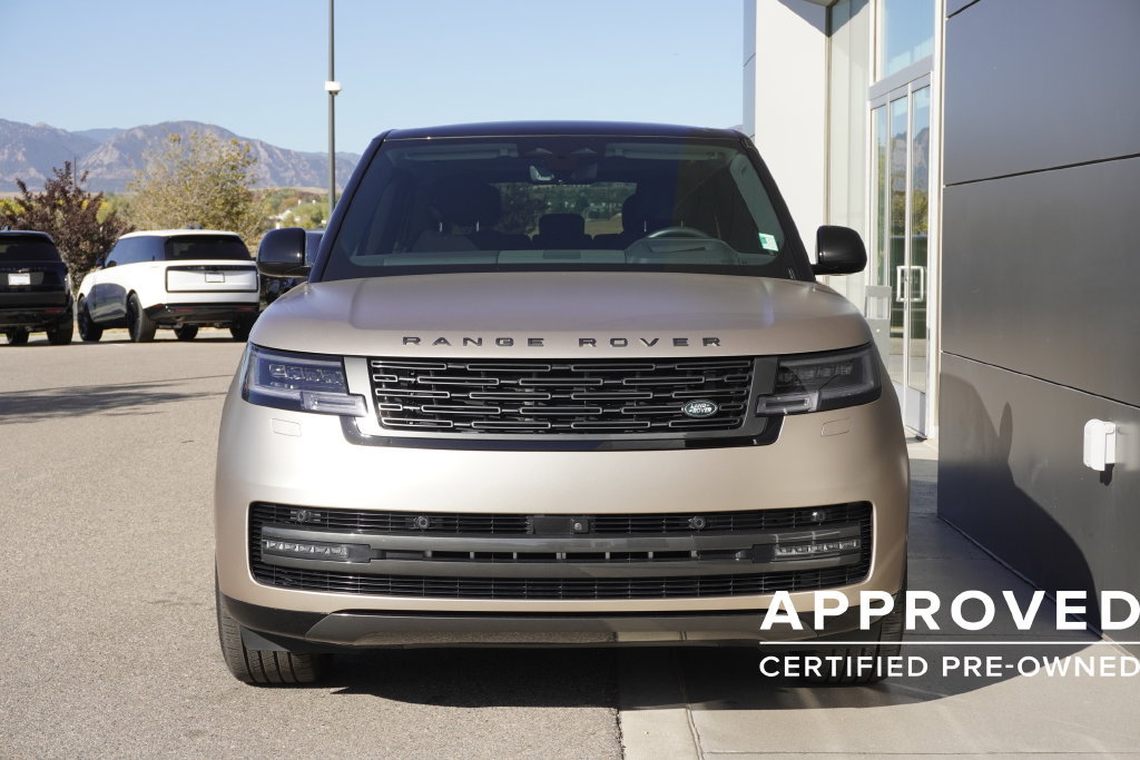 Used 2026 Land Rover Range Rover SE AWD/4WD image 5