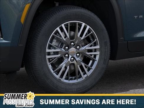 New 2026 Chevrolet Traverse LT w/ Driver Confidence Package FWD image 9