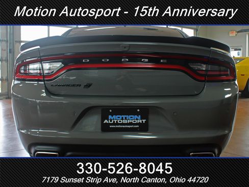 Used 2019 Dodge Charger SXT w/ Plus Group image 9