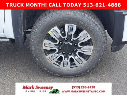 New 2026 GMC Sierra 2500 Denali w/ Denali Reserve Package image 4