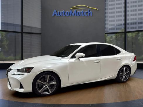 Used 2017 Lexus IS 300 AWD image 5