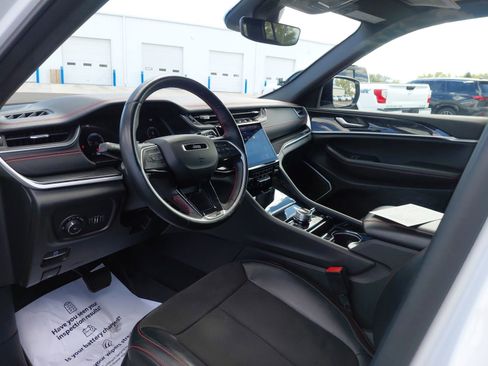 Used 2022 Jeep Grand Cherokee Trailhawk image 22