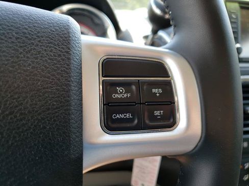 Used 2017 Dodge Grand Caravan SE w/ Power Window Group FWD image 21