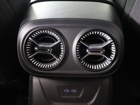 Used 2025 Chevrolet Blazer EV LT FWD image 45
