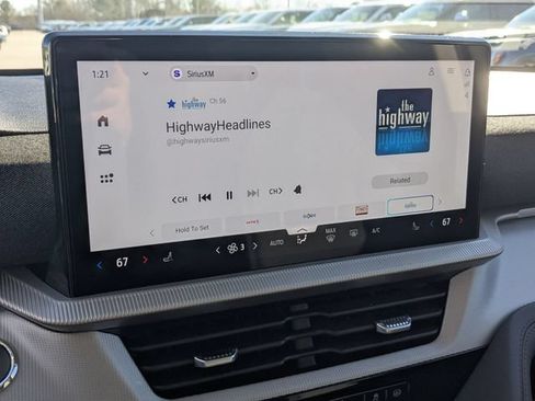 New 2026 Ford Explorer Active RWD image 12