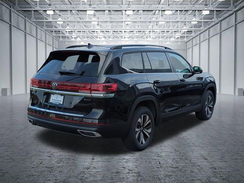 New 2026 Volkswagen Atlas SE image 5