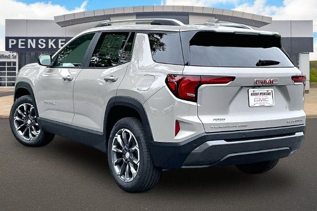 New 2027 GMC Terrain Elevation w/ Elevation Premium Package AWD/4WD image 3
