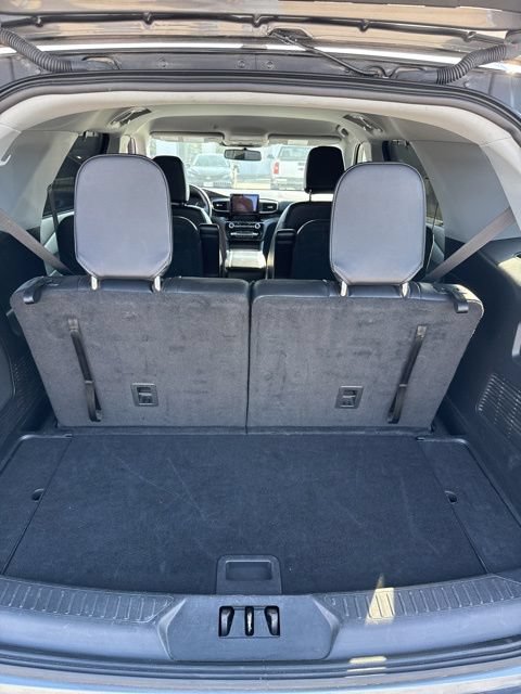 Used 2023 Ford Explorer Limited AWD/4WD image 22