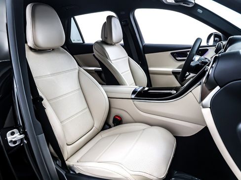 New 2026 Mercedes-Benz GLC 300 image 7