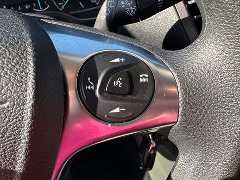 Used 2022 Ford Transit Connect XL image 16