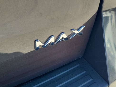 Used 2024 Ford Expedition Max XLT AWD/4WD image 37