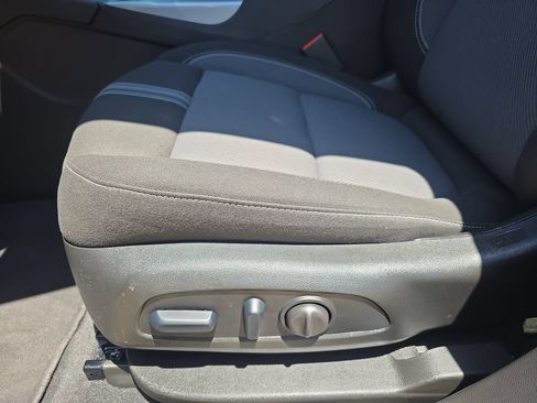 Used 2026 Chevrolet Blazer LT FWD image 29