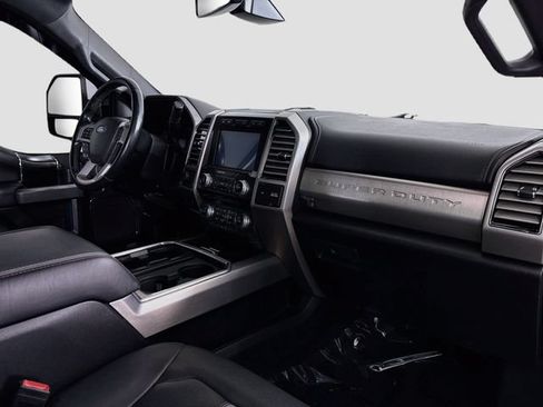 Used 2018 Ford F350 Platinum w/ Platinum Ultimate Package AWD/4WD image 32