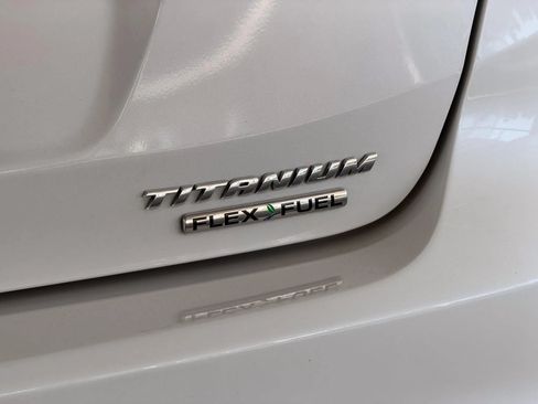Used 2015 Ford Focus Titanium FWD image 11