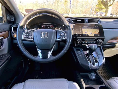 Used 2018 Honda CR-V Touring image 6