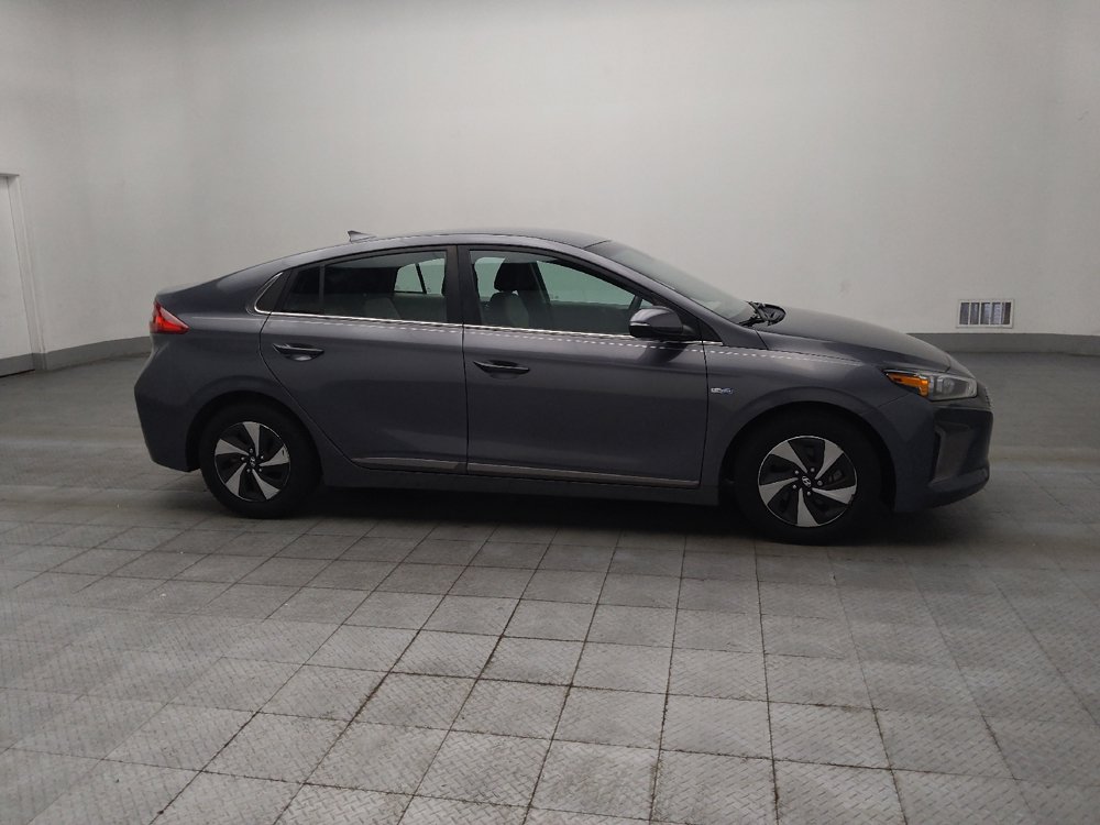 Used 2017 Hyundai Ioniq SEL w/ Tech Package 02 FWD image 11