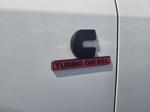 Used 2023 RAM 2500 Laramie AWD/4WD image 4