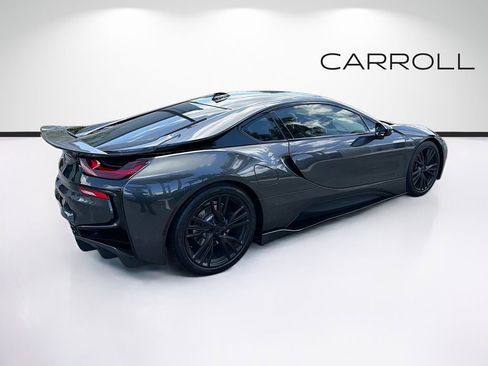 Used 2015 BMW i8 image 3