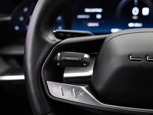 Used 2025 Lucid Air Touring AWD/4WD image 22