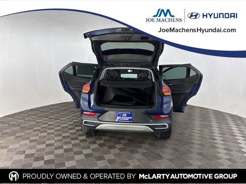 Used 2023 Buick Encore GX Select image 17