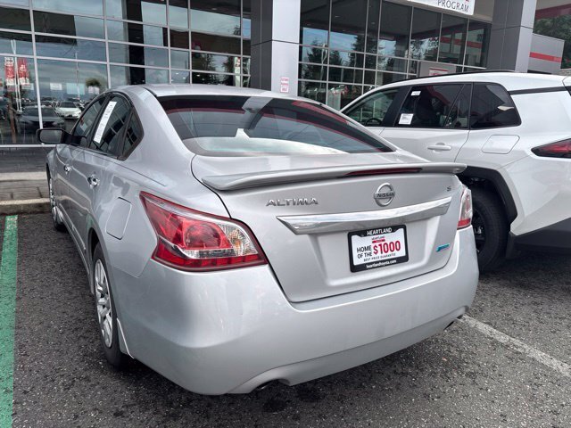 Used 2013 Nissan Altima 2.5 S FWD image 8