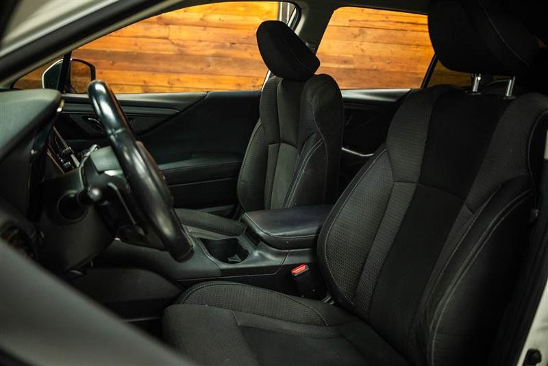 Used 2020 Subaru Outback Premium AWD/4WD image 9