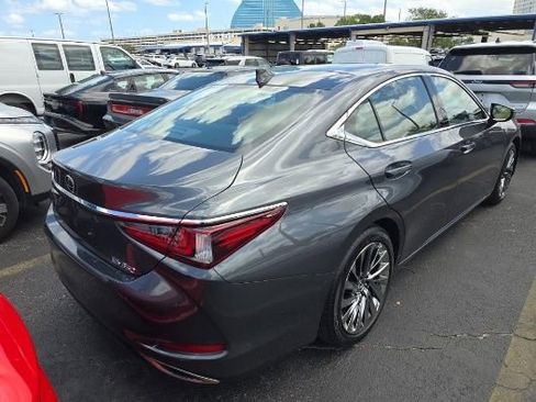 Used 2024 Lexus ES 350 Luxury w/ Technology Package FWD image 6