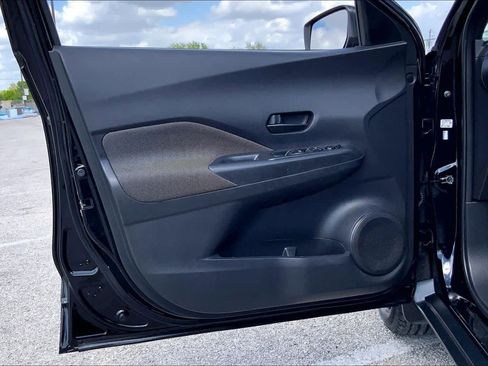 Used 2019 Nissan Kicks S w/ Exterior Electronics Package image 21