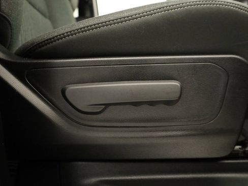 Used 2020 RAM 1500 Big Horn image 34