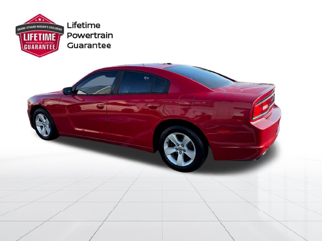 Used 2013 Dodge Charger SE w/ Connectivity Group RWD image 3