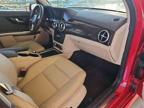 Used 2015 Mercedes-Benz GLK 350 2WD w/ Premium 1 Package image 10