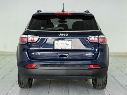 Used 2020 Jeep Compass Latitude AWD/4WD image 7